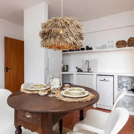Akisol Euphoria Apartment *