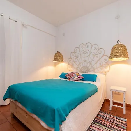 Akisol Euphoria Αλμπουφέιρα